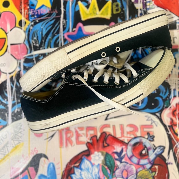 EUC [Converse] Iconic Black Chuck Taylor ALL STAR Low-Top Unisex Shoes | 12 - 14 - Picture 8 of 13